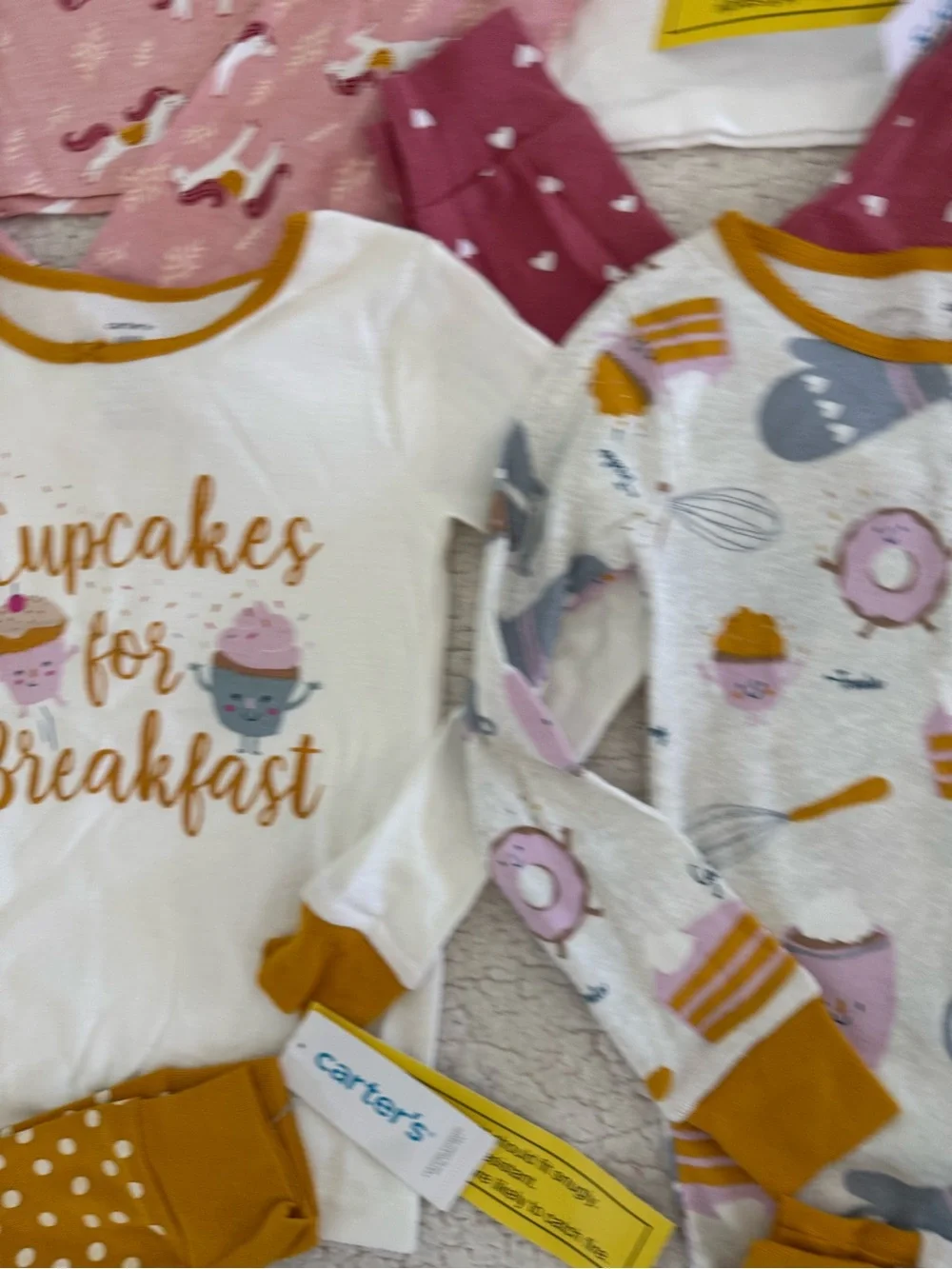 Carters set four